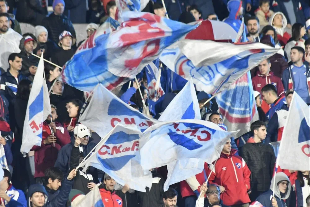 Hinchada de Nacional