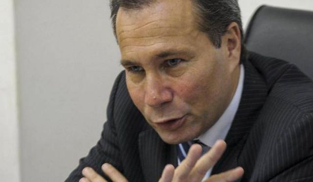 Ex jefes de Policía Federal y Prefectura, imputados por no preservar escena del hecho en causa Nisman