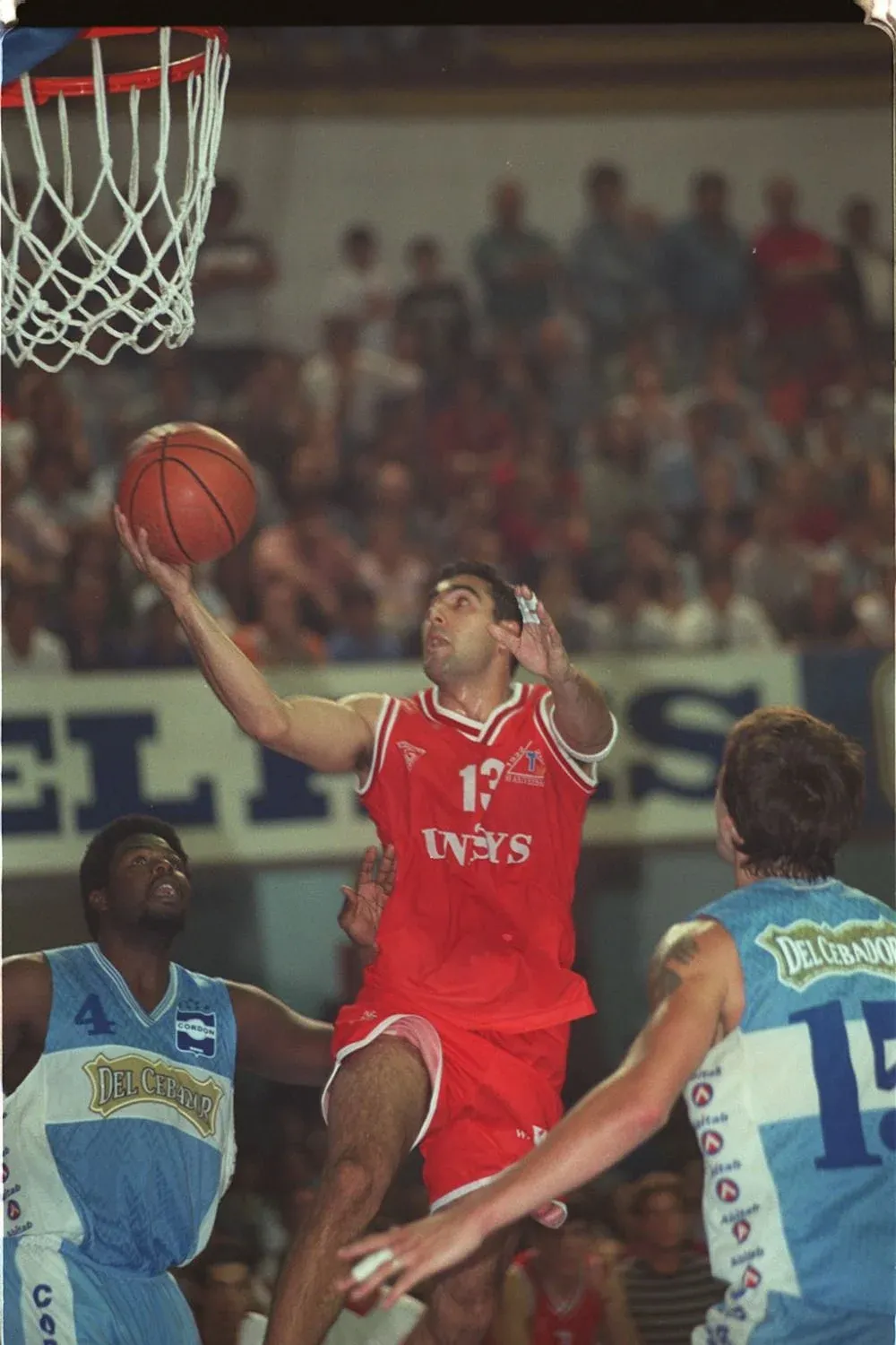 Paolo Quinteros en Trouville ante Cordón, 2002