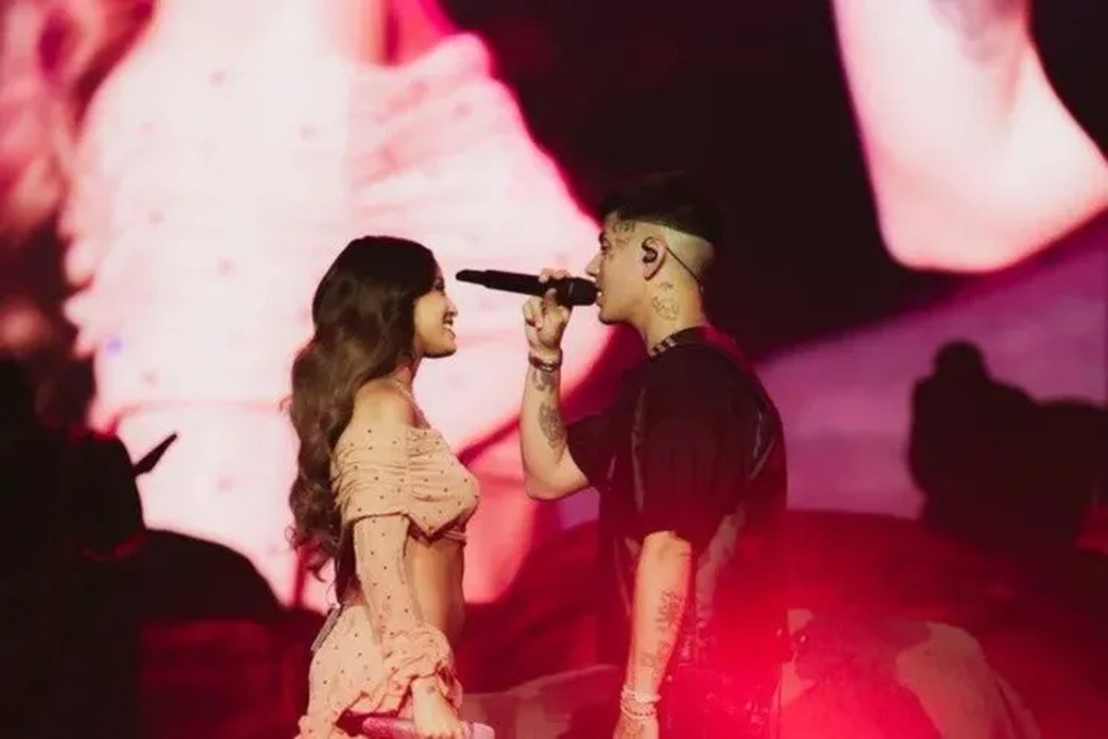 Duki y Emilia Mernes