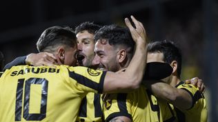 Facundo Batista, festejo. Cerro vs Peñarol, Torneo Clausura.