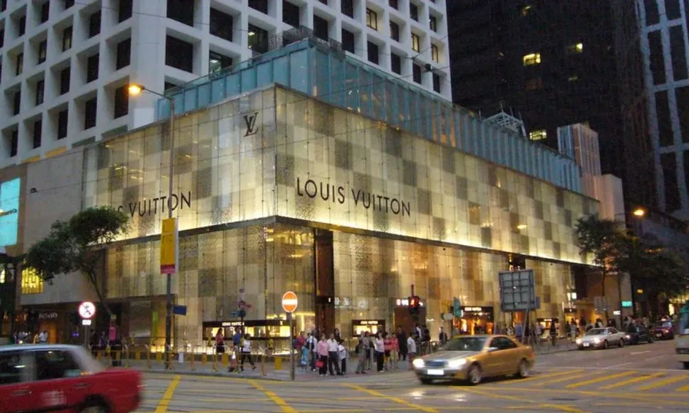 La empresa francesa fue fundada por Louis Vuitton Malletier en 1854