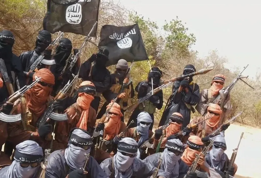 Militantes de Al Qaeda reivindicaron ataques contra un barco y un puesto militar en Mali