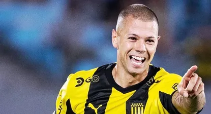 Léo Coelho con Peñarol