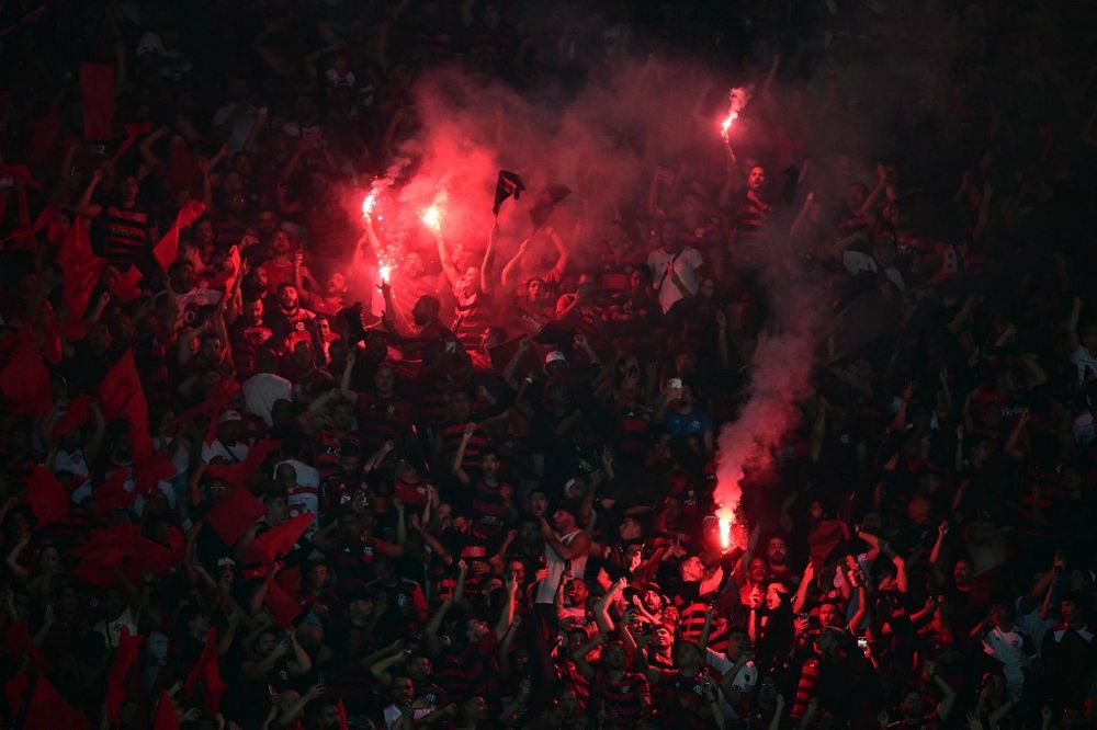 Hinchas de Flamengo en Maracaná