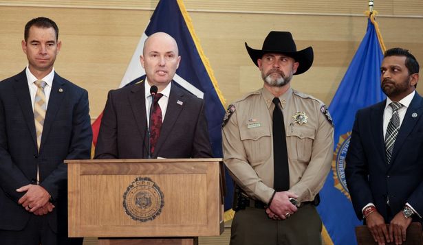 El gobernador de Utah identificó al sospechoso de asesinar a Charlie Kirk