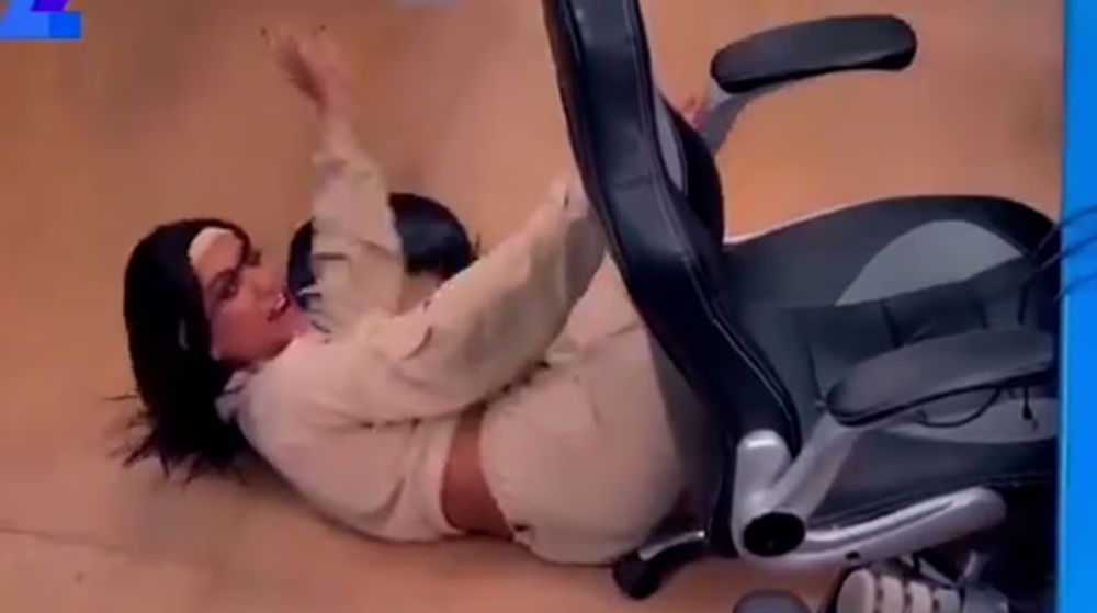 La caída de la ex participante de GH generó preocupación en el streaming del que participaba