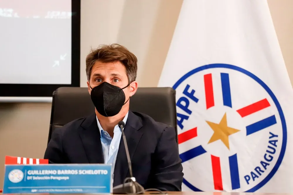La presentación de Guillermo Barros Schelotto como nuevo técnico de la selección de Paraguay