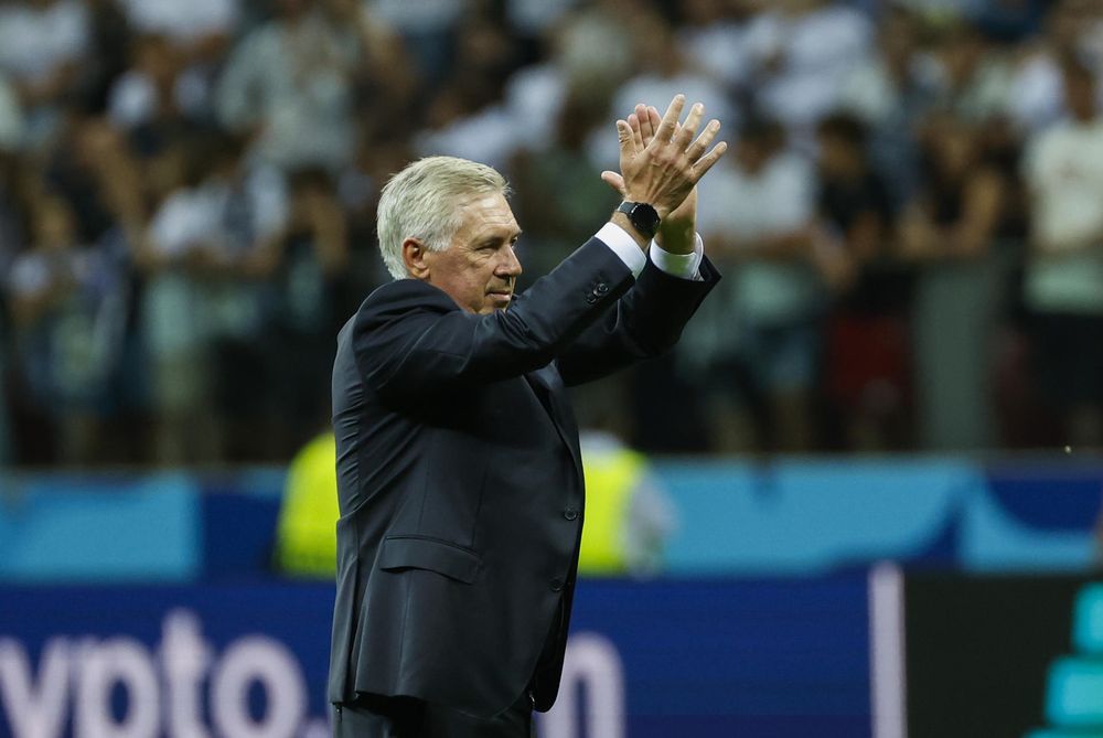 Carlo Ancelotti y el problema a resolver.