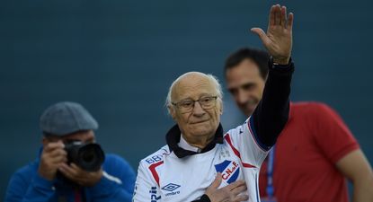 Homenaje de Nacional a Hernán Navascués