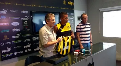 Nicolás Freitas en su presentación