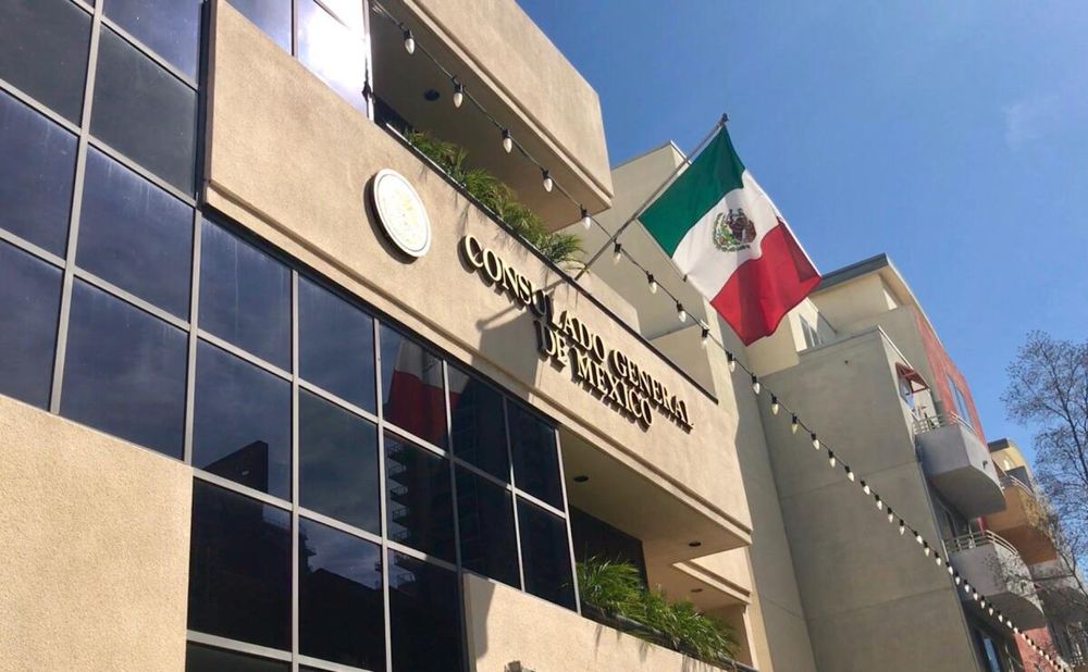 El INE informó que más de 200.000 mexicanos que residen fuera del país ya efectuaron su voto de forma remota o en los consulados de México de las ciudades donde viven.