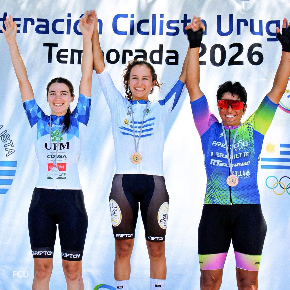 Luciana Wynants junto a Paola Silva y Ana Seijas