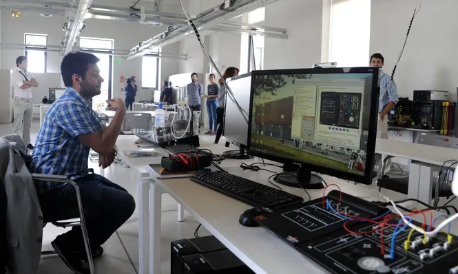 UTEC marca brecha entre interior y Montevideo en acceso a fondos para emprendedores