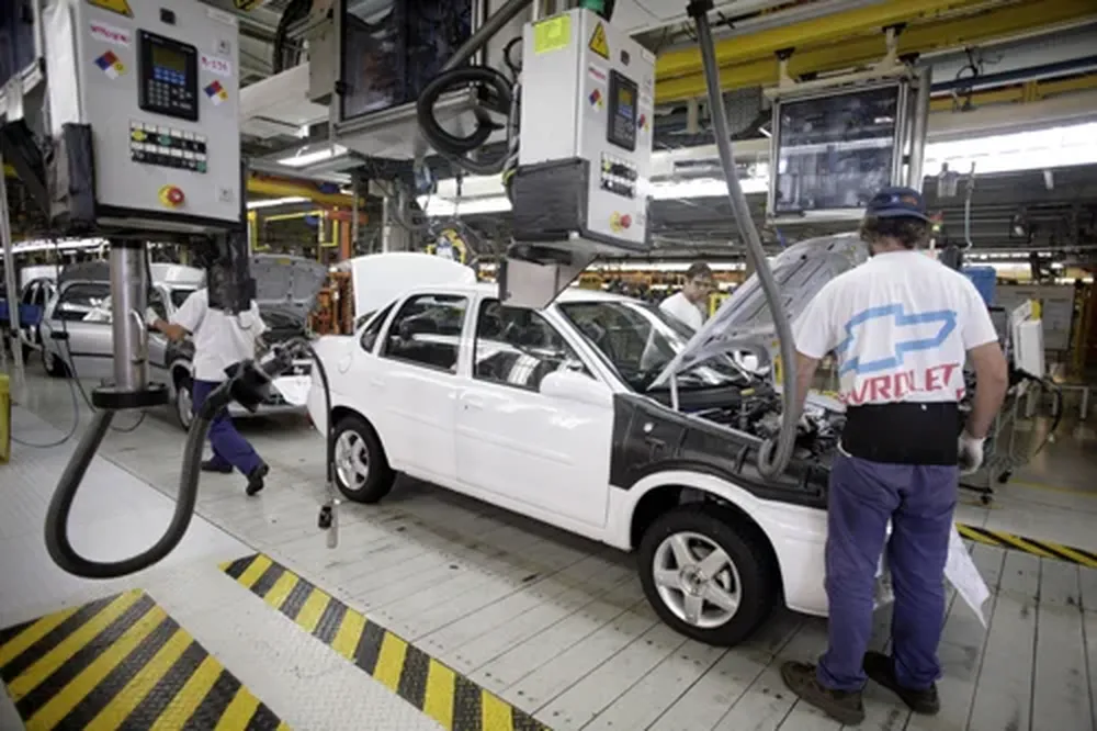 El mercado argentino comercializó 857.983 vehículos durante el último año.