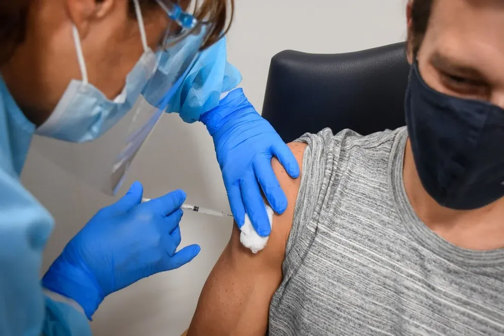 Las recomendaciones de cuidados son por 24 horas