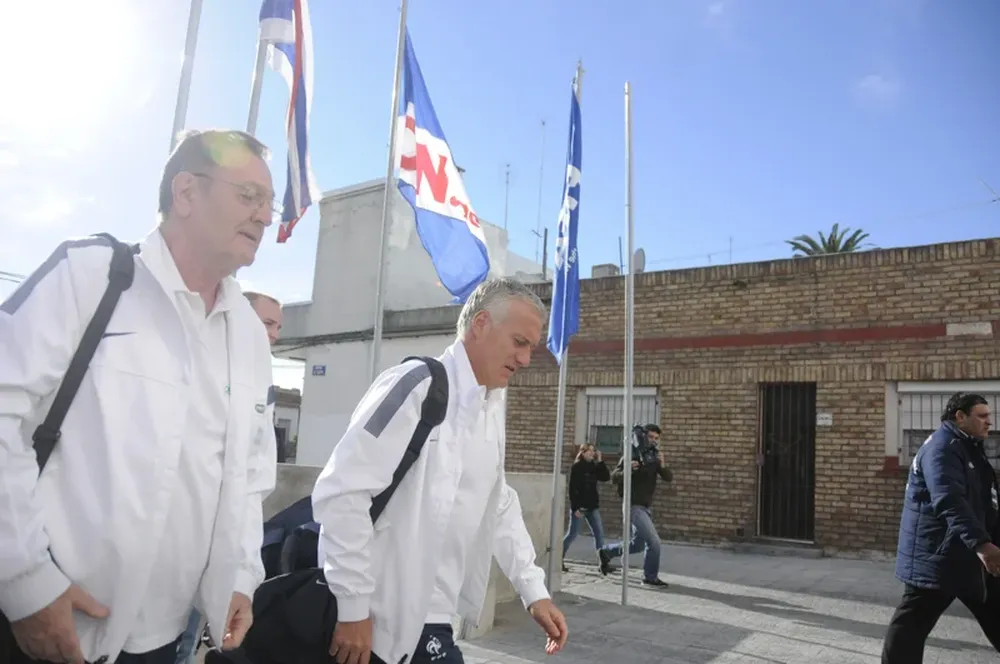 Didier Deschamps en el Parque Central