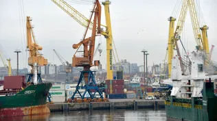 Montecon en el puerto de Montevideo