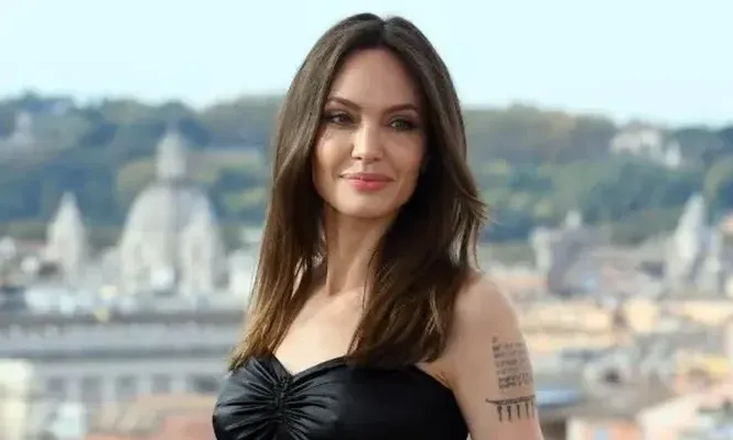 Actriz estadounidense, Angelina Jolie.