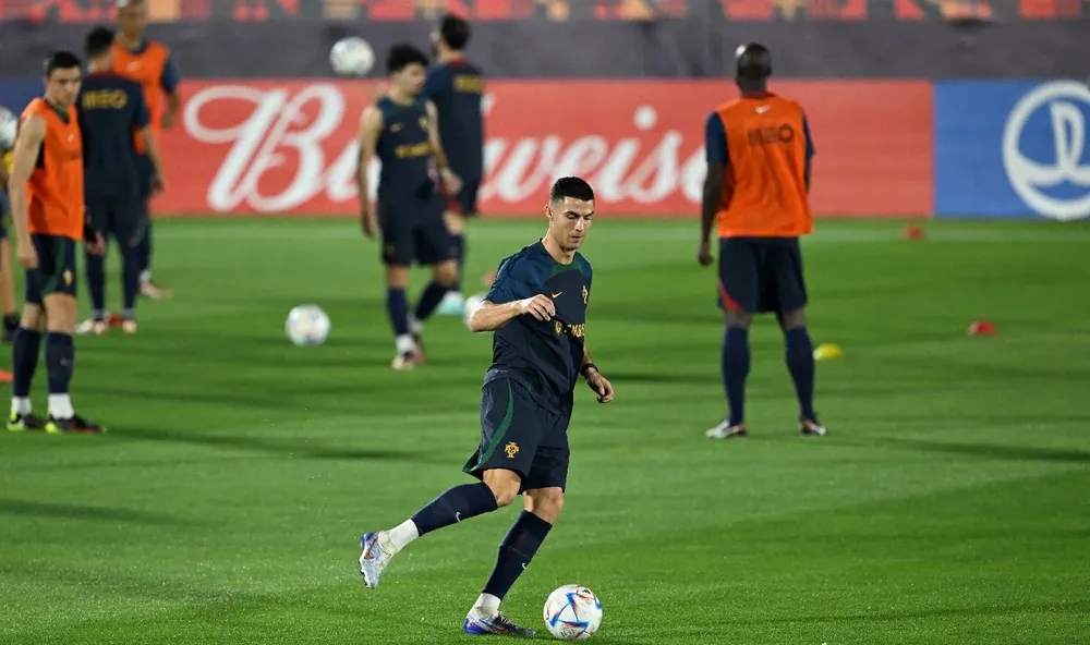 Cristiano Ronaldo en un entrenamiento de Portugal