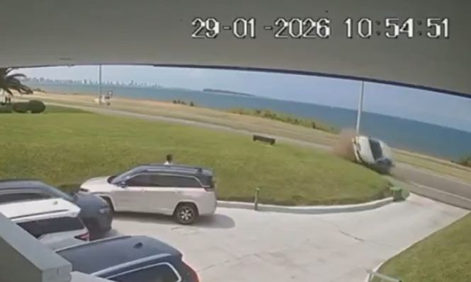 Conductor alcoholizado atropelló y mató a un hombre de 78 años tras volcar en la rambla de Punta del Este