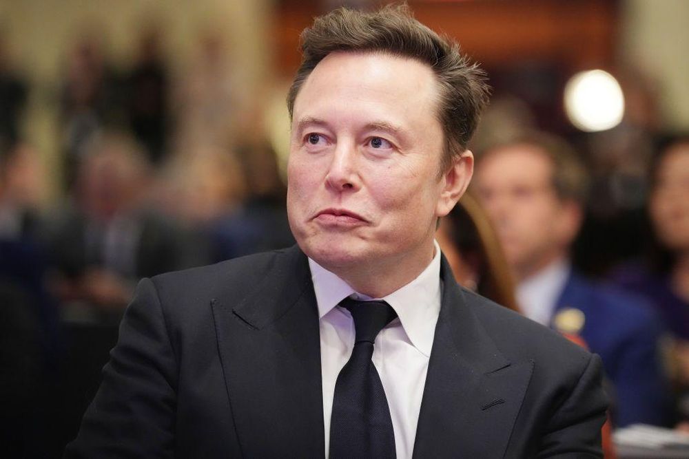 Elon Musk es propietario de Tesla y la red social X.