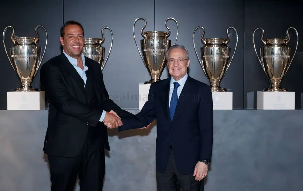 Ignacio Ruglio se entevistó con el presidente de Real Madrid, Florentino Pérez