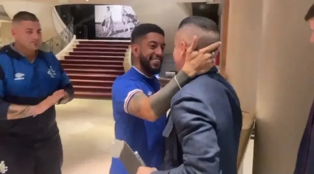 Andrés DAlessandro en el hotel de Nacional