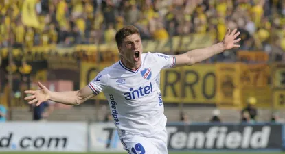 La patada de Forlán fue alevosa