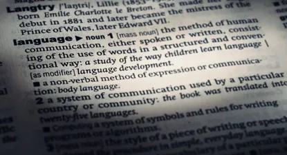 Brindan cursos de inglés gratuitos para mayores de 15 años.