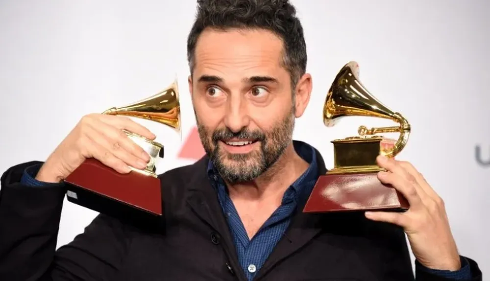 Jorge Drexler ganador de dos Grammy Latinos