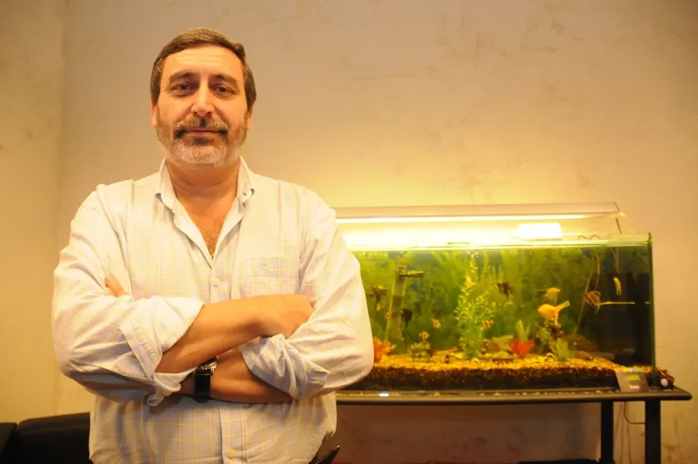 Mario Lev