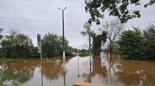 Más de 4.000 personas desplazadas por las inundaciones, según Sinae