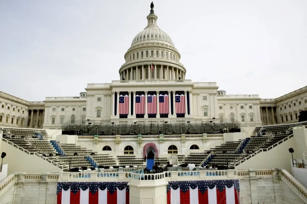 El frente oeste del Capitolio está preparado para la ascenso de Donald Trump como presidente