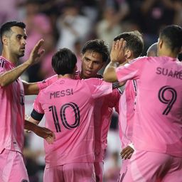 Festejo de Messi y sus compañeros