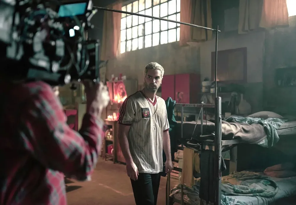 Nicolás Furtado en el rodaje de El Marginal