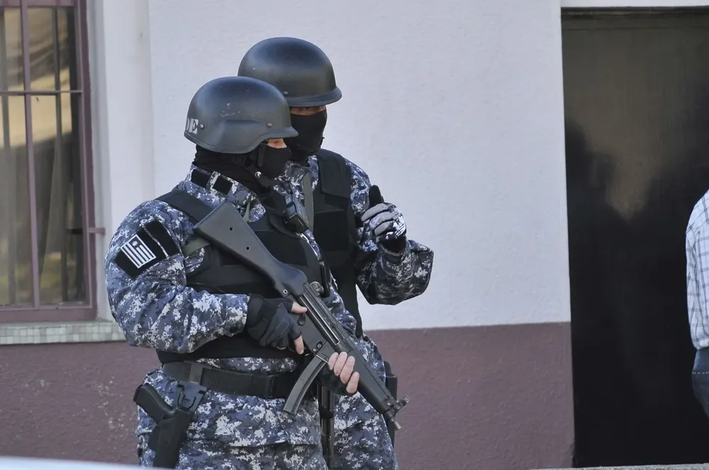 Foto de archivo. La Guardia Republicana escoltó el traslado de la droga, hacia su sede