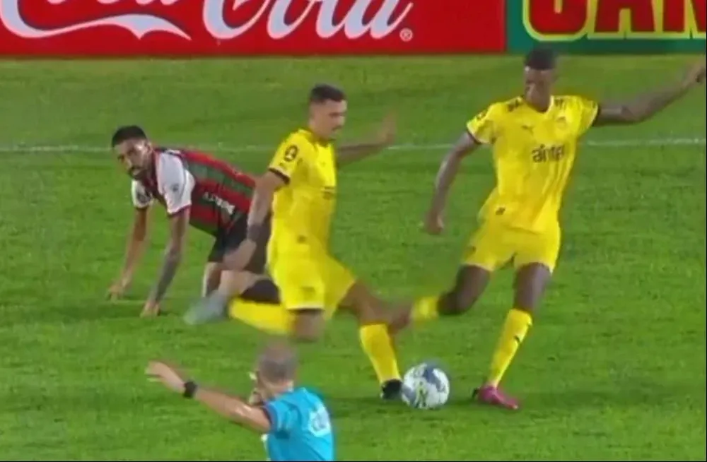 Matheus Babi y el choque con Eduardo Darias