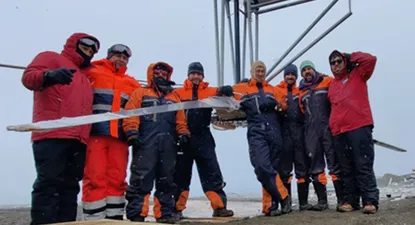 Las desafiantes condiciones meteorológicas y térmicas de la zona hicieron muy complejas las actividades y maniobras..