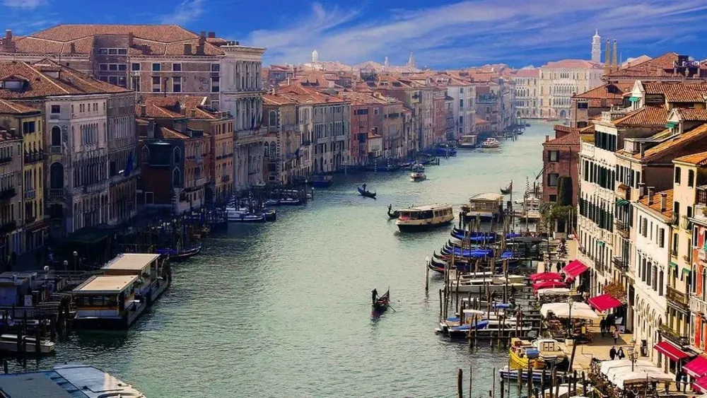 Venecia pone límites al turismo