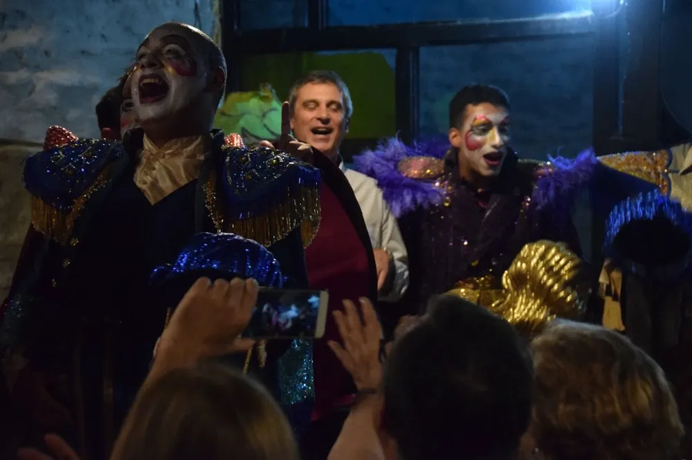 Cayó la Cabra en el lanzamiento del blog con las retiradas de Álvaro García.