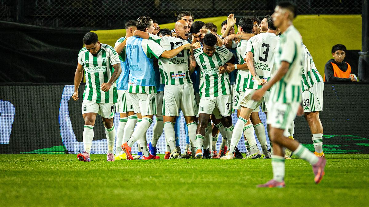 Racing vs Montevideo City Torque EN VIVO: los albiverdes celebran el título del Torneo Apertura a cancha llena en Sayago