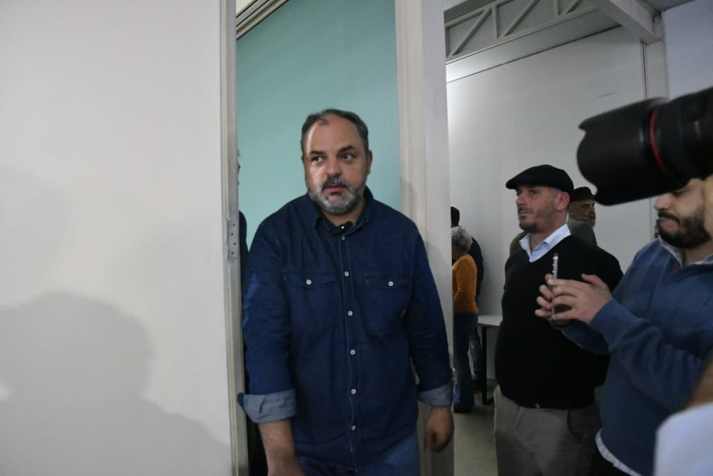 Charles Carrera 6.jpeg