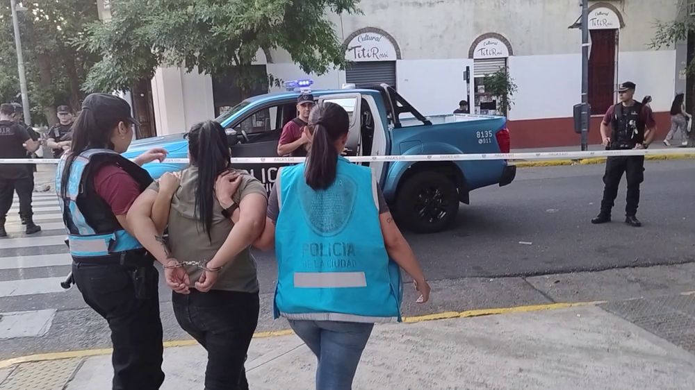 Una mujer peruana, de 36 años, fue detenida con más de 17 kilos de cocaína.