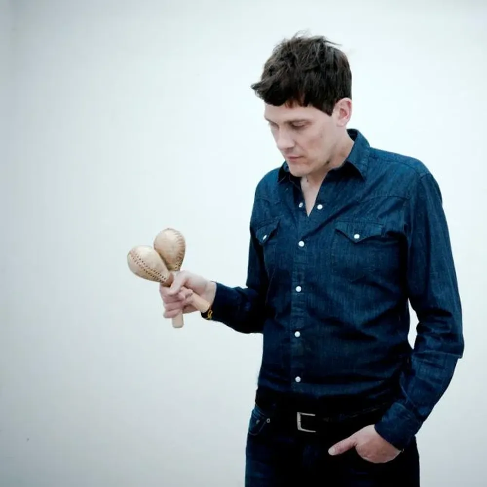 Campo, el primer disco del productor, contiene canciones pop simples y a la vez sofisticadas