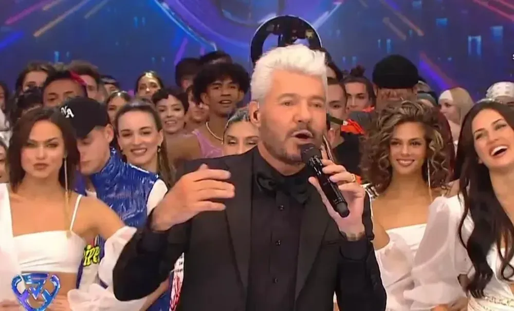 Marcelo Tinelli en el inicio del Bailando