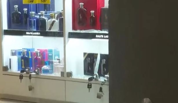 Trabajadora de una farmacia evitó un robo piraña en La Blanqueada tras forcejear con un delincuente