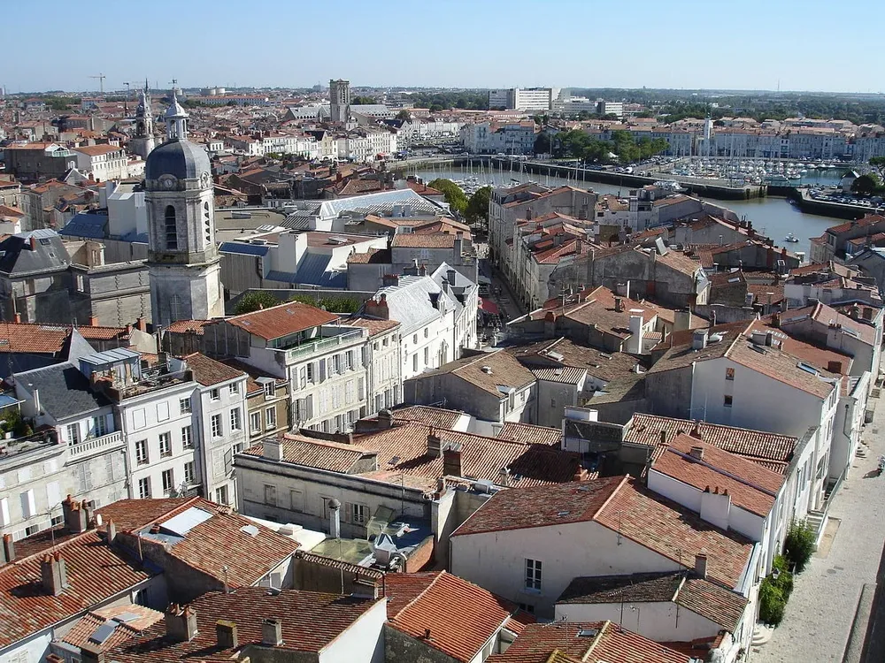 La Rochelle, la ciudad francesa donde se inició la investigación internacional.