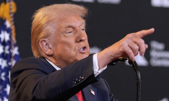 Trump dice que ganó la guerra contra el cambio climático tras giro estratégico en el discurso de Bill Gates