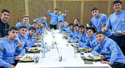 La visita a la sub 20 en el Mundial de Argentina